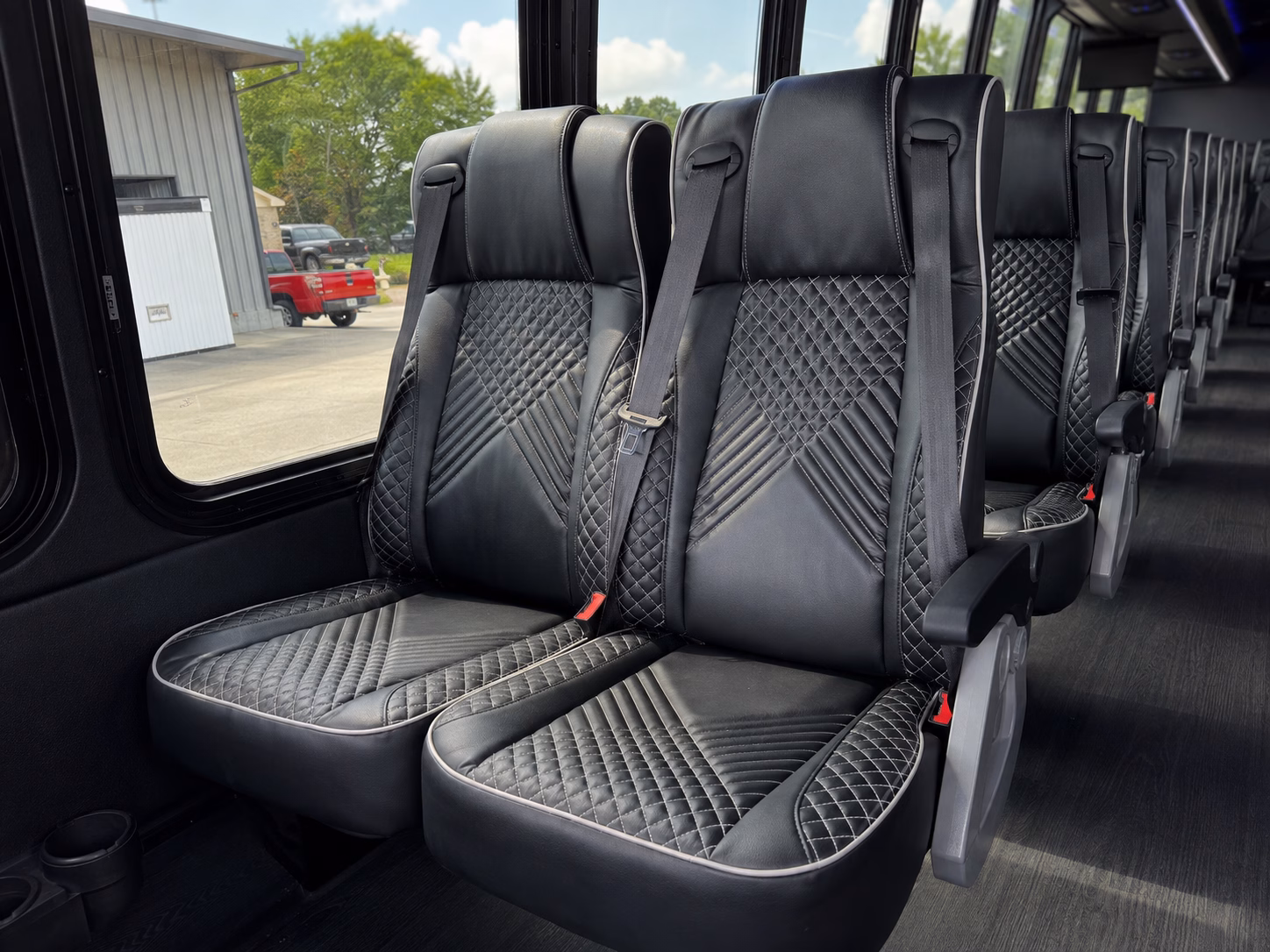 wsu cougar football charter buses from pasco to pullman